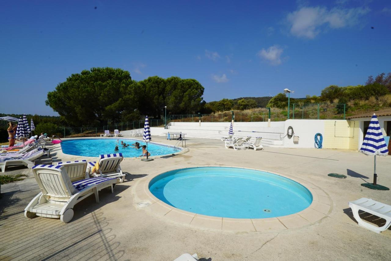 Azur Hotel Le Lavandou Exterior photo